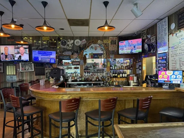 The bar at Funkheizer's Irish Cue